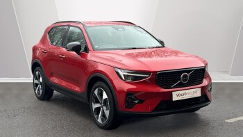 Volvo XC40 2.0 B4P Plus Dark 5dr Auto Petrol Estate